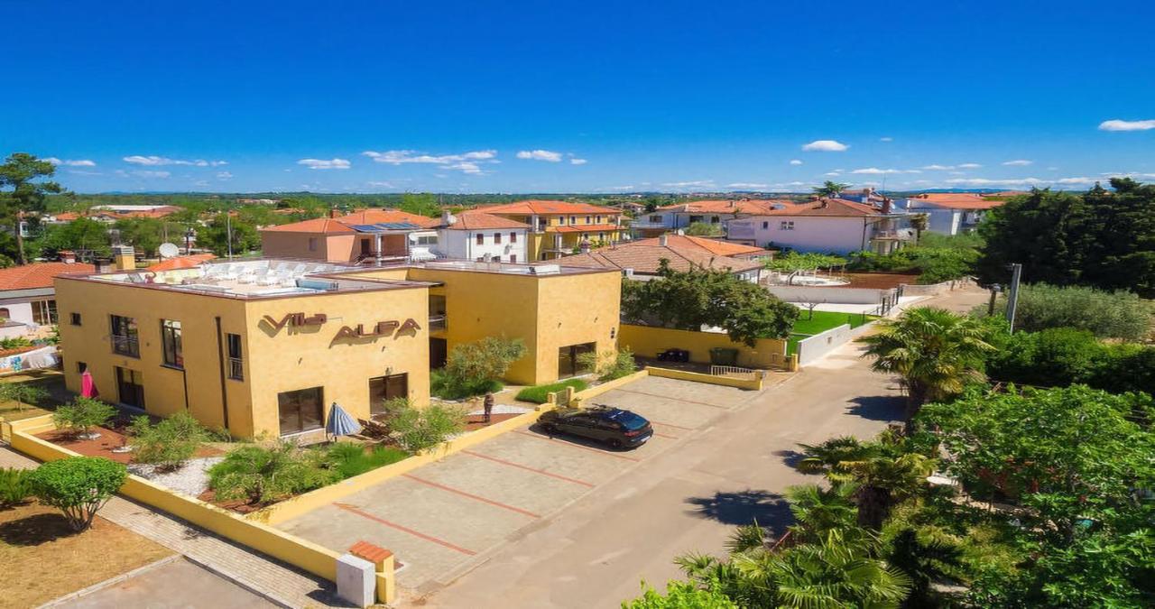 Villa Alpa Umag Luaran gambar