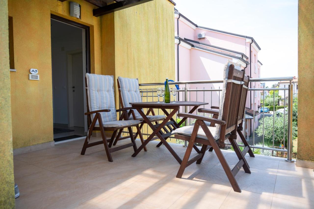 Villa Alpa Umag Luaran gambar