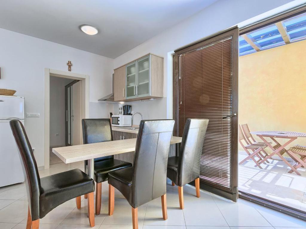 Villa Alpa Umag Luaran gambar
