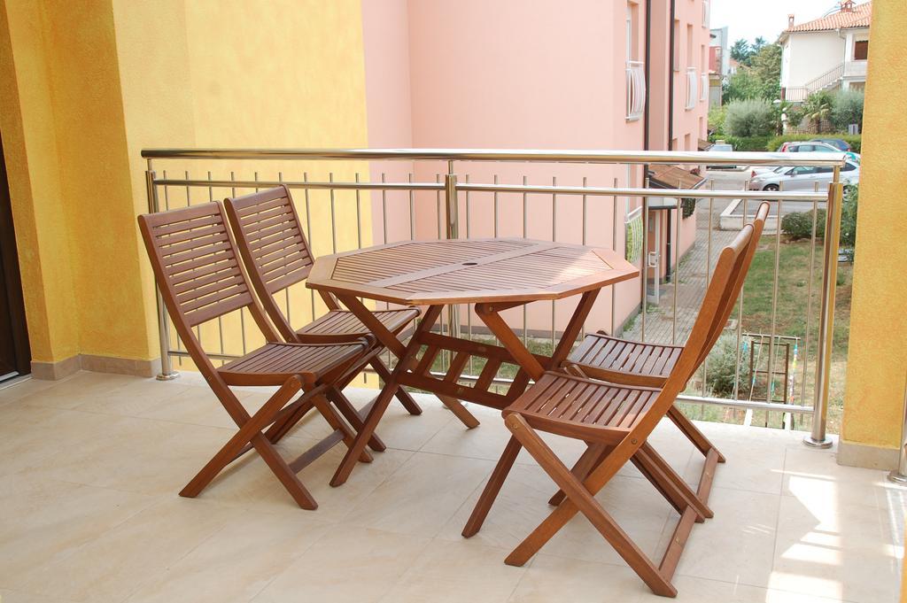 Villa Alpa Umag Luaran gambar