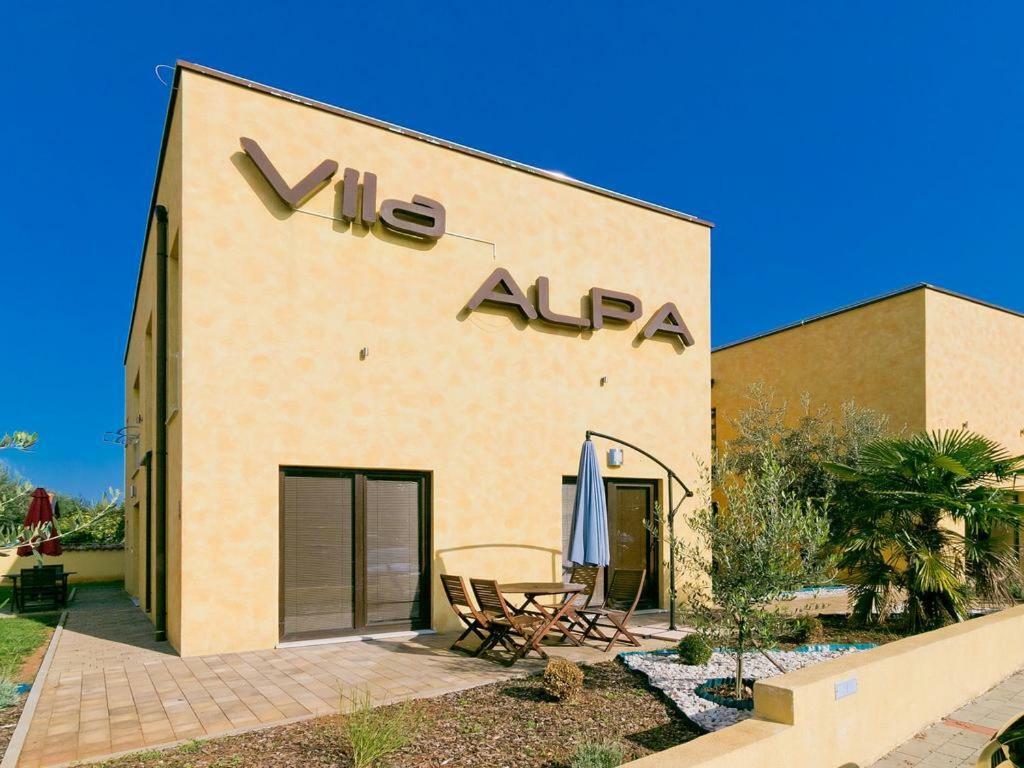 Villa Alpa Umag Luaran gambar